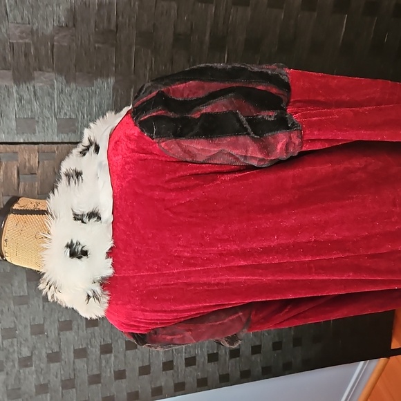 Spirit Red and Black Fairy Tale Queen Women's Costume Size 1X - Picture 7 of 14